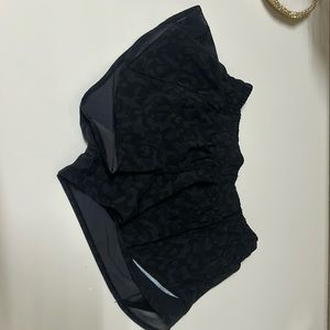 lululemon shorts, size 2